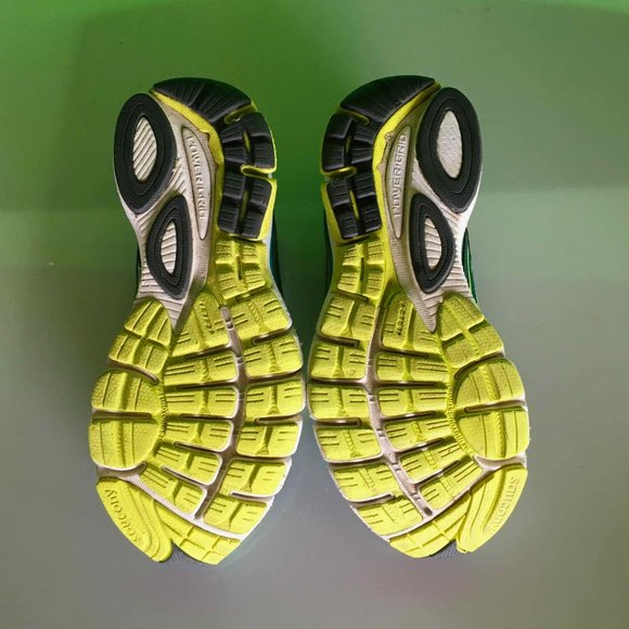 Saucony Running Shoes - Picture 6 of 7